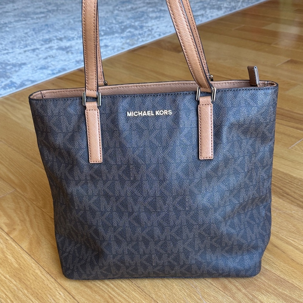 Michael Kors Morgan Medium Logo Tote Bag